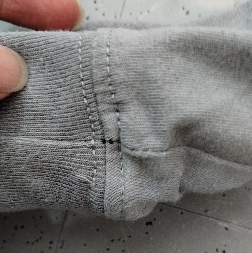 DC Comics The Dark Knight Batman  Long Sleeve Shirt  (Fading on Size Tag) - Picture 6 of 16